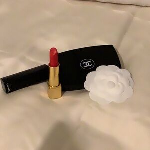 CHANEL Red Lipstick Iconic Bullet